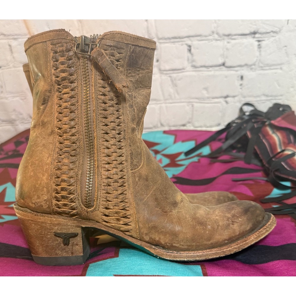 Lane Boots Women Brown Distressed Leather Woven Western Ankle Booties Size 5.5 - Picture 2 of 9